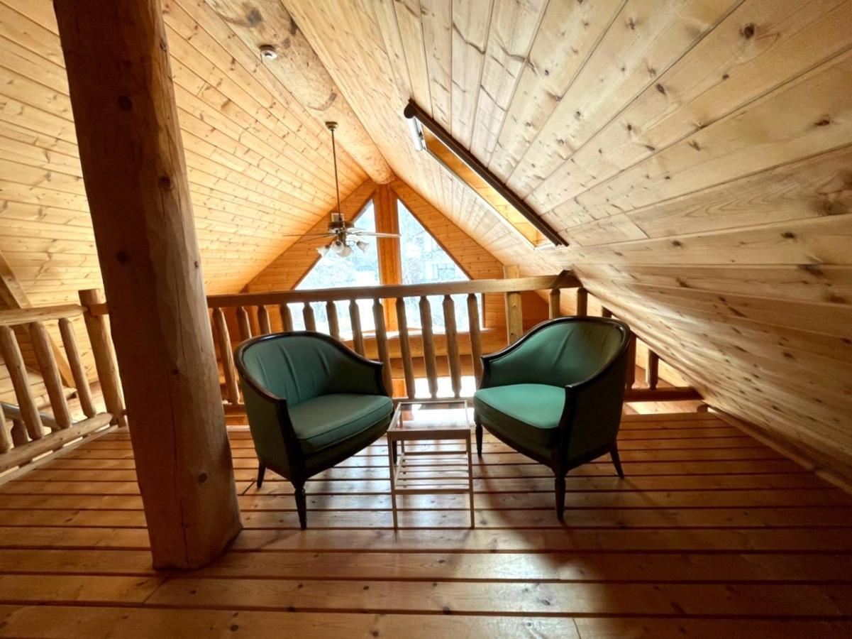 Hakuba Canadian Lodge 외부 사진